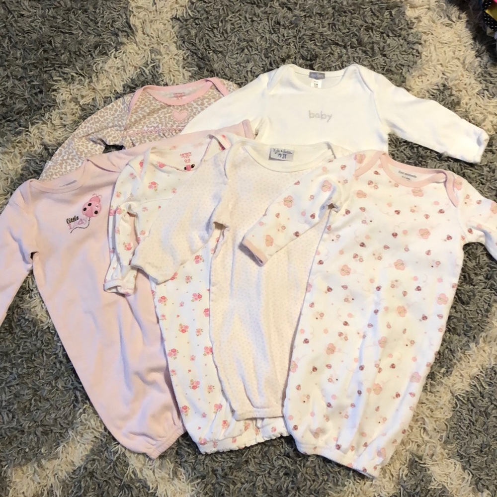 LOT OF 6!!! 0-3 Month Sleep Sacks!!!
